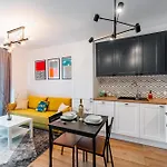 Bagry - Parking, Balcony, Workspace - By Rentujemy דירה *
